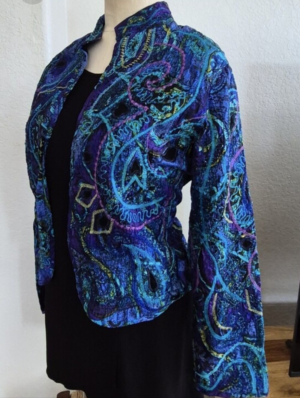 Chico's 100% Silk, Statement Jackets Sz Med - Picture 7 of 16